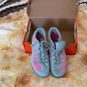 Nike Women's Pink and Gray Athletic Shoes